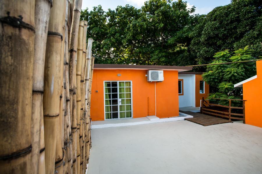 Guest House Chez Jacques Tamarin Bagian luar foto
