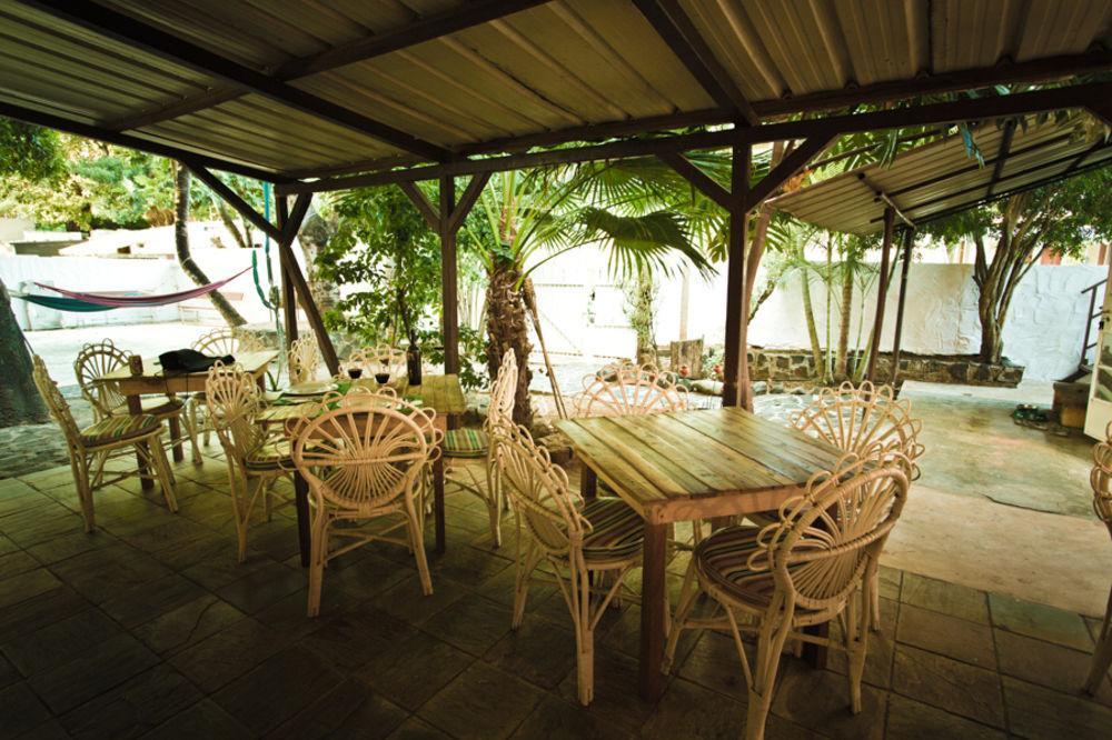 Guest House Chez Jacques Tamarin Bagian luar foto