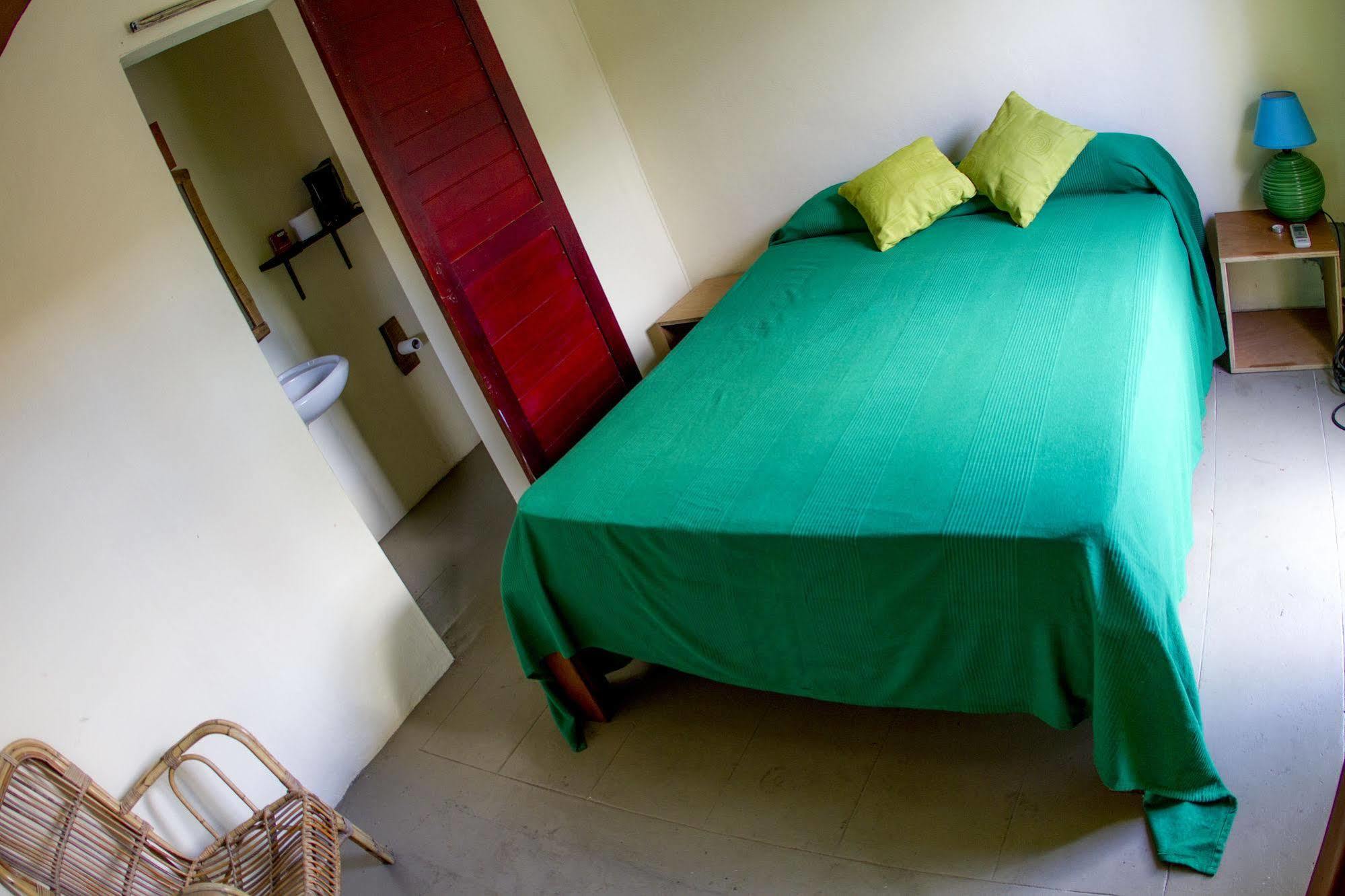 Guest House Chez Jacques Tamarin Bagian luar foto